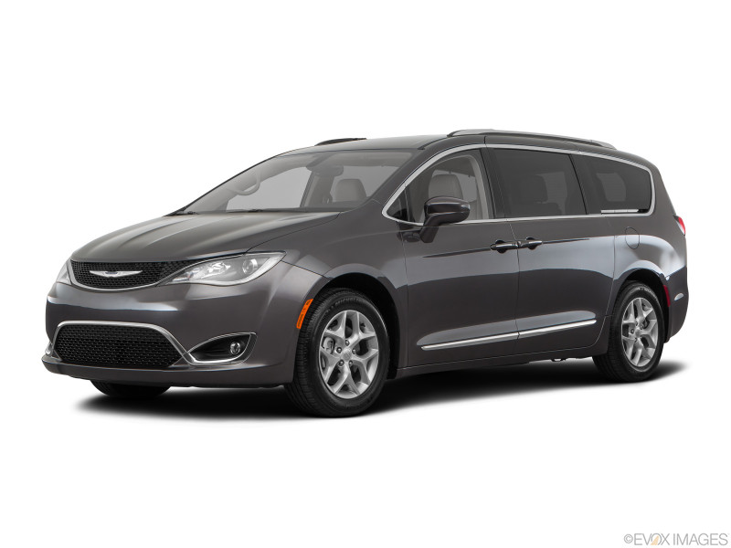 Chrysler Pacifica Touring L rental