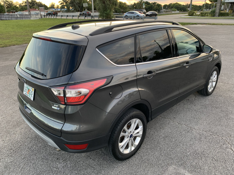 Ford Escape for rent