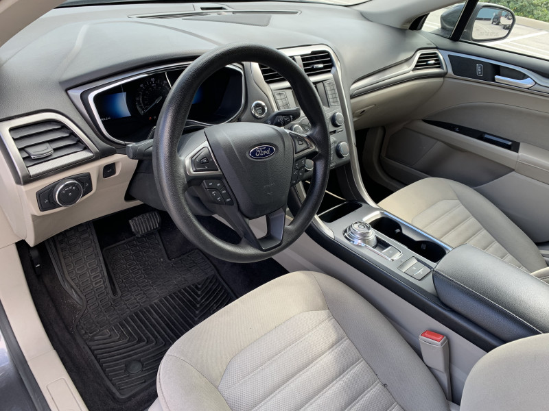 Ford Fusion Hybrid pic #2167