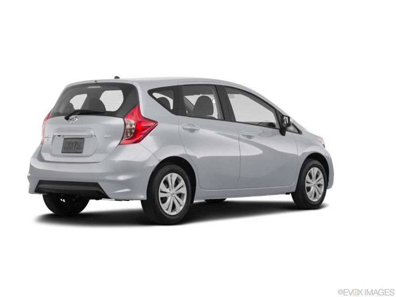 Nissan Versa Note for rent