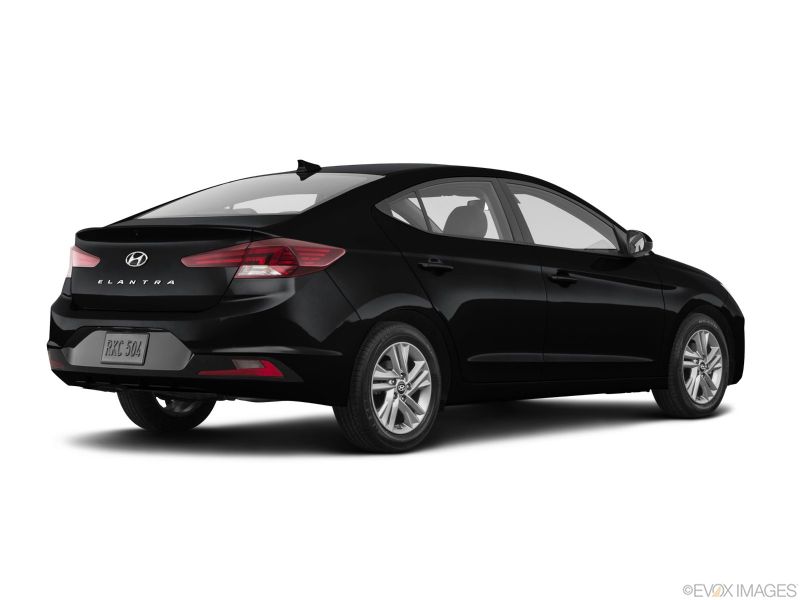 Hyundai Elantra for rent