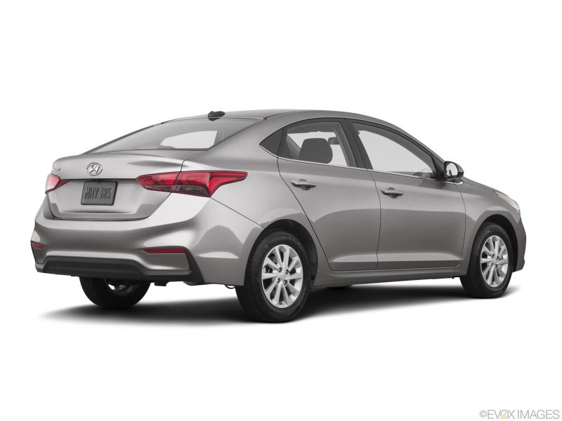 Hyundai Accent para aluguel