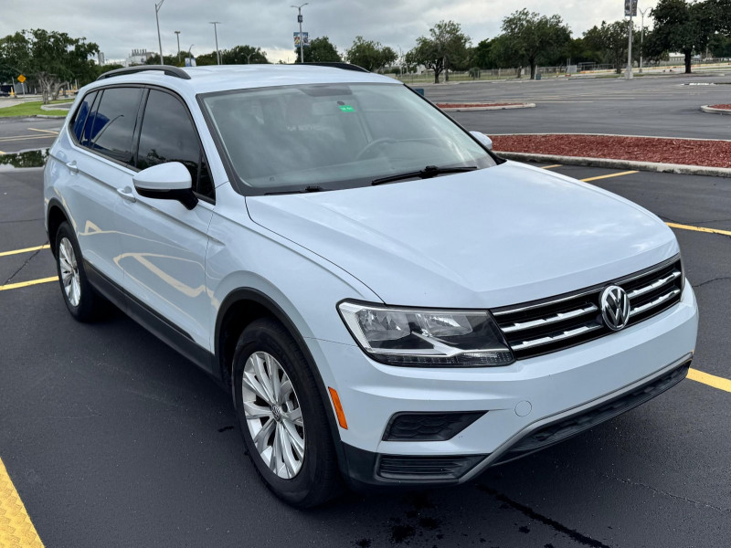 VW Tiguan alquiler de coche