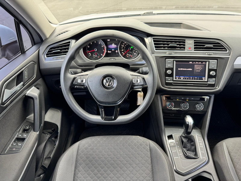 VW Tiguan pic #3567