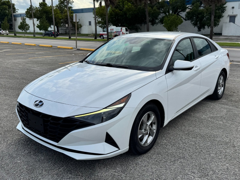 Hyundai Elantra long-term rental