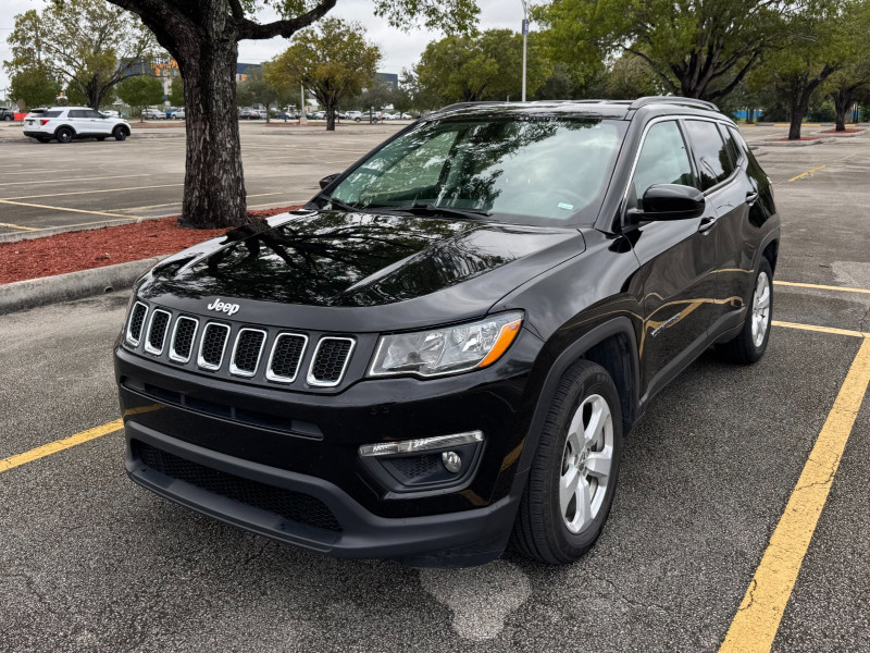 Jeep Compass alquiler