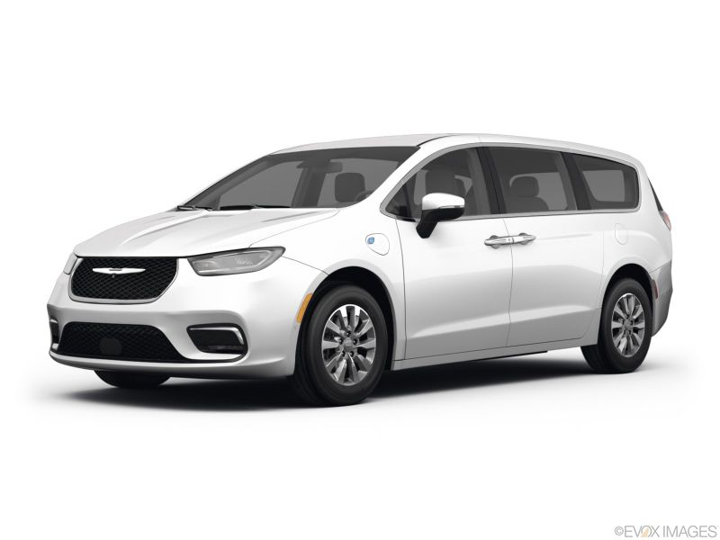 Chrysler Pacifica Hybrid long-term rental