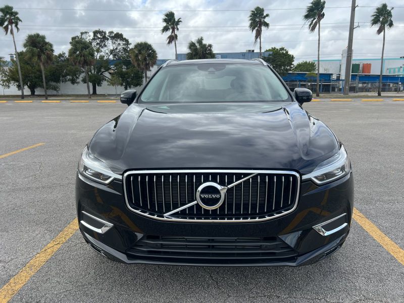 Volvo XC60 rental