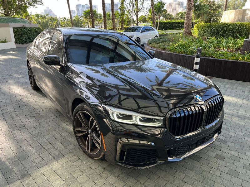 BMW 750i xDrive for hire