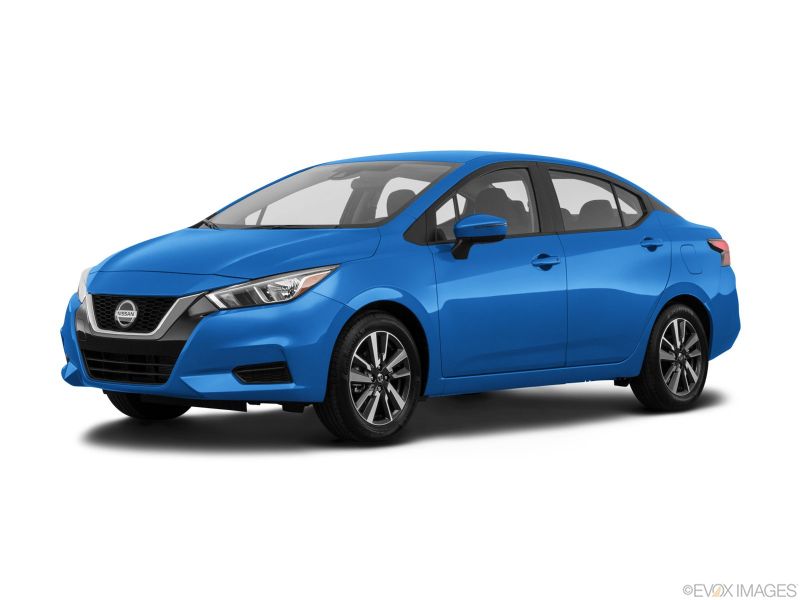 Nissan Versa SV аренда в Майами, Флорида