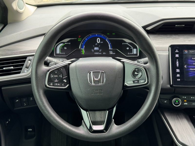Honda Clarity Plug-In Hybrid pic #5391