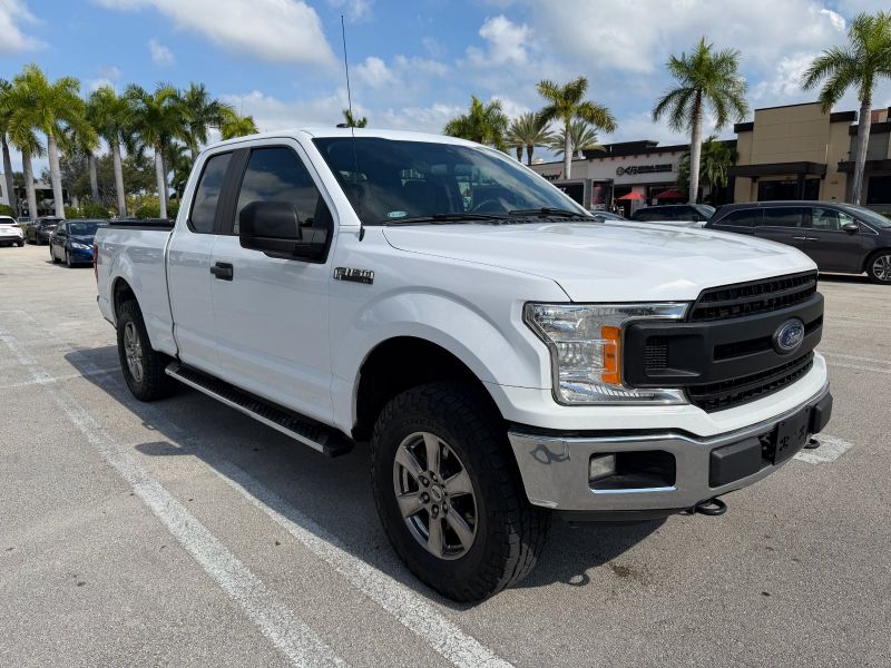 Ford F150 XL Ext Cab alquiler de coche