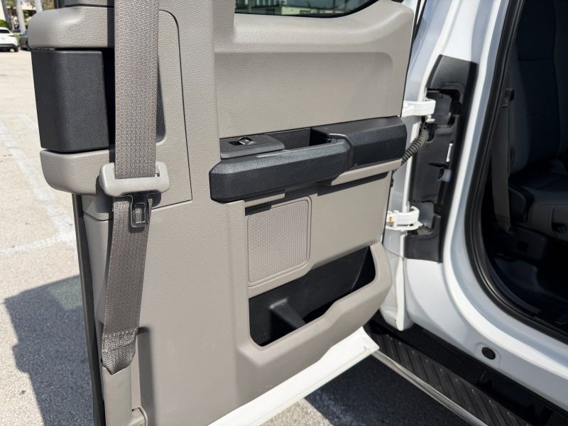 Ford F150 XL Ext Cab pic #5498