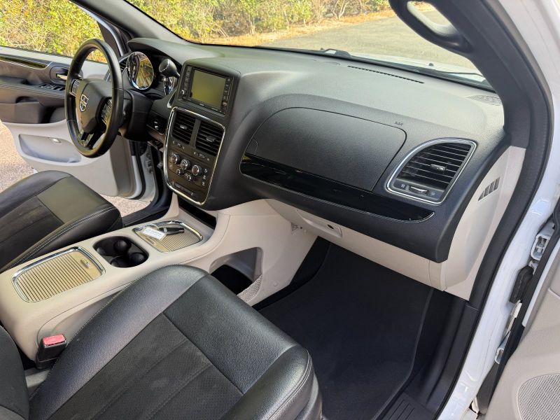 Dodge Grand Caravan pic #5538