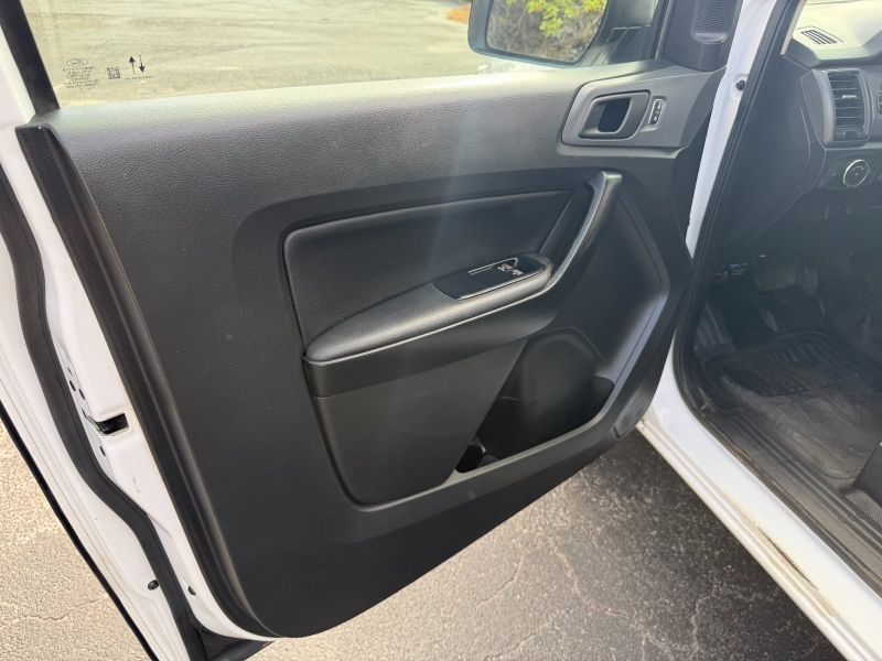 Ford Ranger XL Ext Cab pic #5554