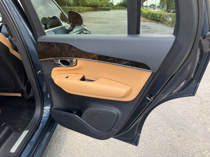 Volvo XC90 pic #5642