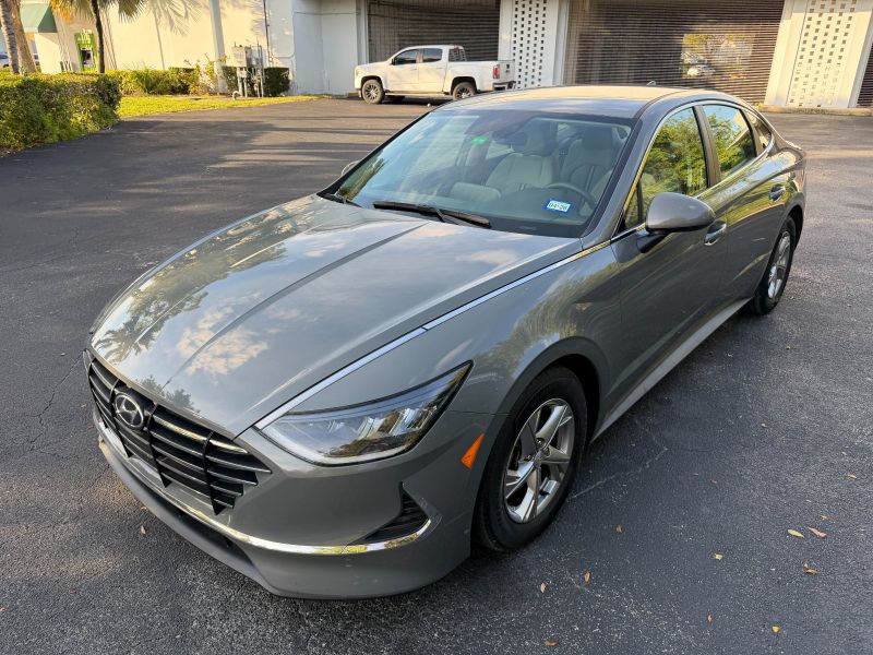 Hyundai Sonata noleggio a lungo termine a Miami, Florida