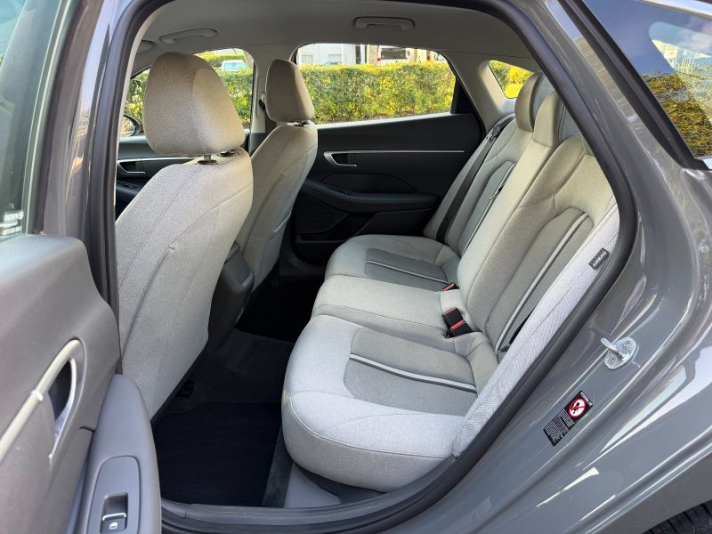 Hyundai Sonata pic #5773