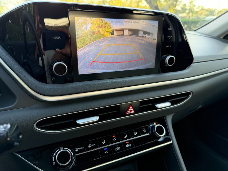 Hyundai Sonata pic #5789