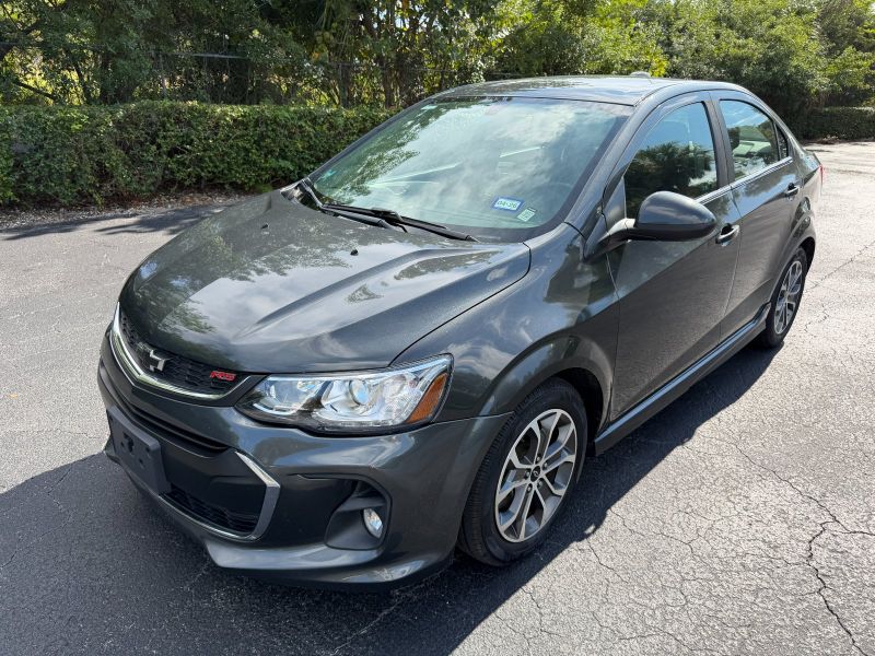 Chevrolet Sonic aluguel de carros em Miami, Flórida