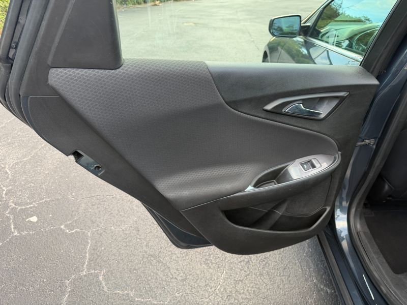 Chevrolet Malibu pic #5955