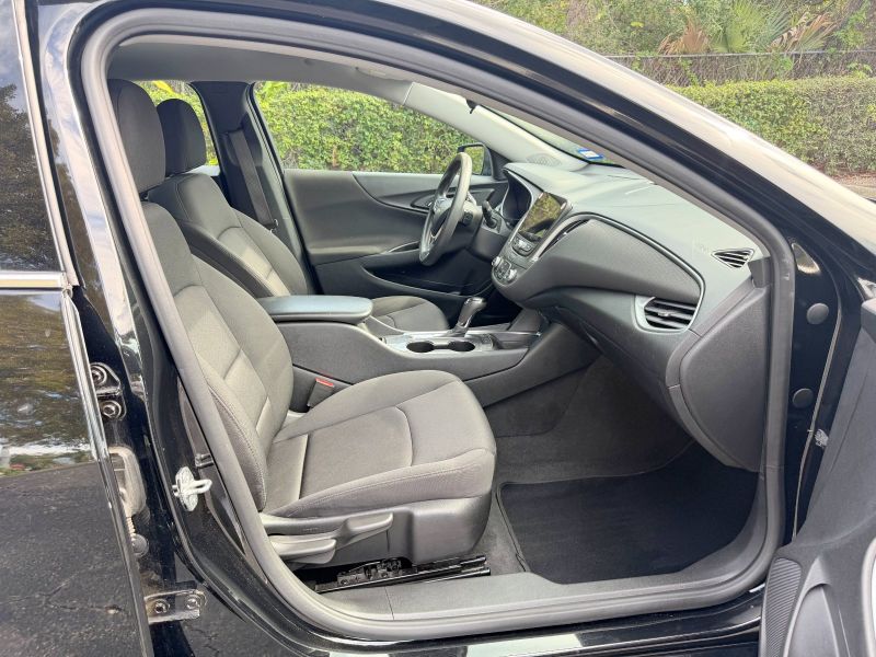 Chevrolet Malibu pic #5983