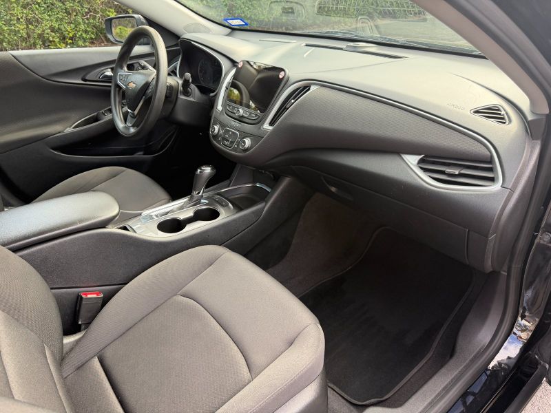 Chevrolet Malibu pic #5985