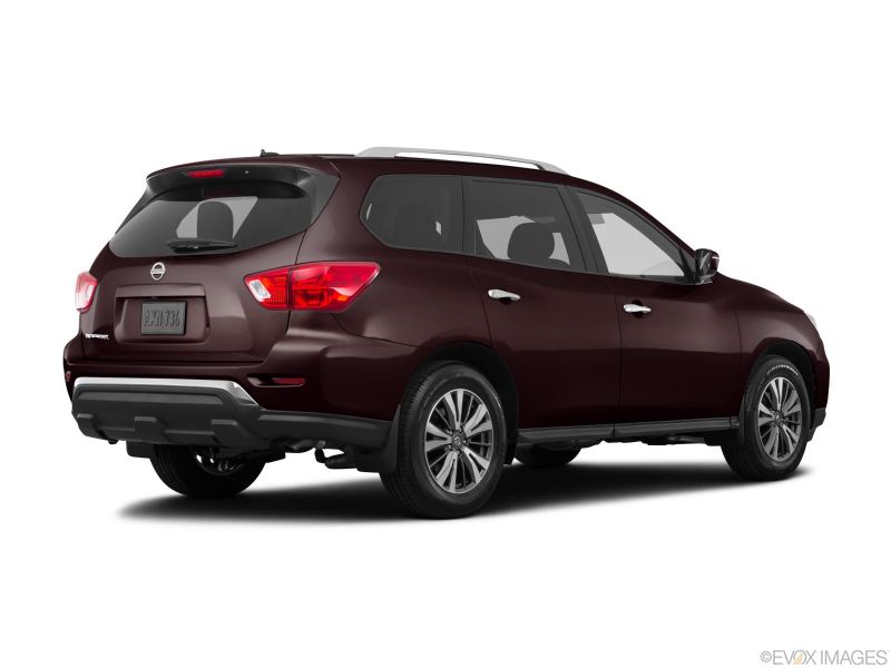 Nissan Pathfinder alquiler del coche