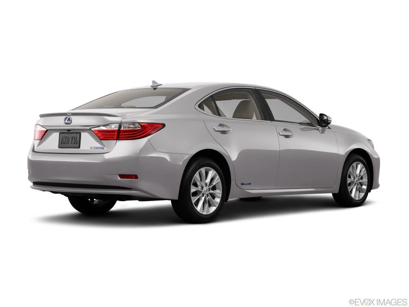 Lexus ES 300 Hybrid alquiler del coche