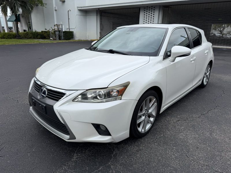 Lexus CT200 Hybrid aluguel de carros em Miami, Flórida