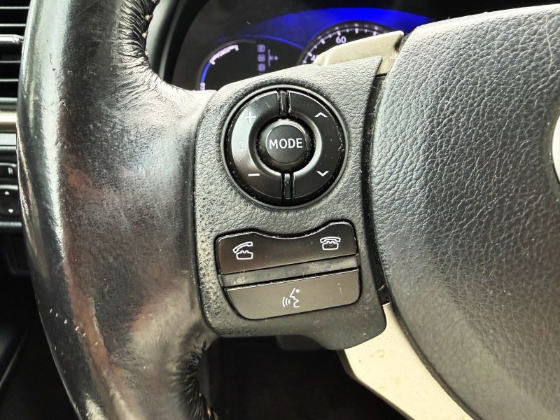 Lexus CT200 Hybrid pic #6182