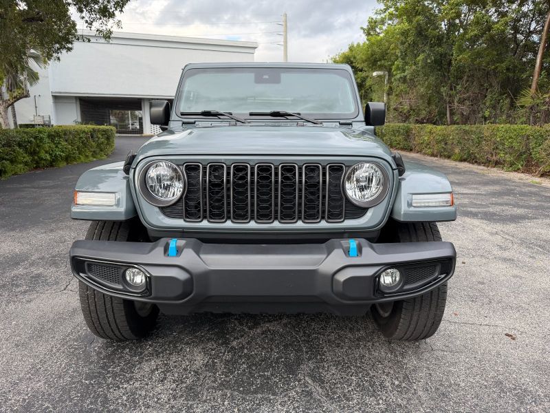Jeep Wrangler rental