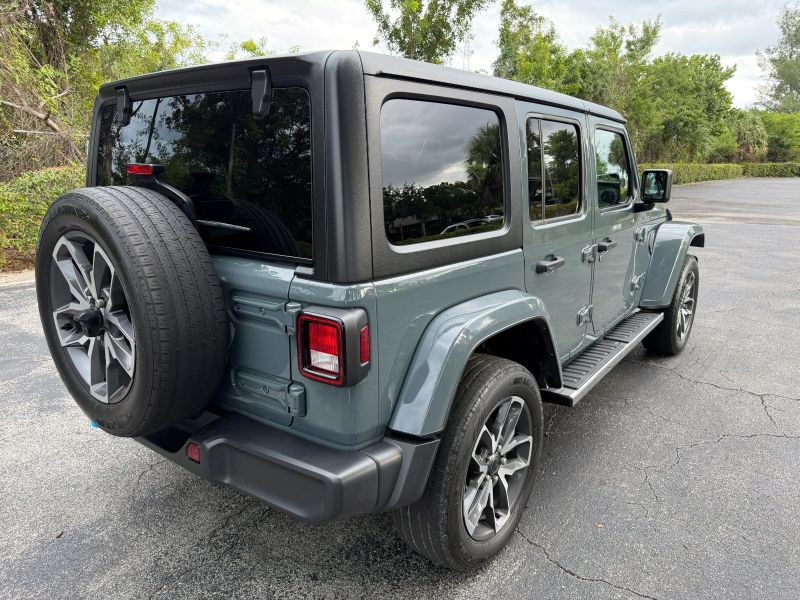 Jeep Wrangler for hire