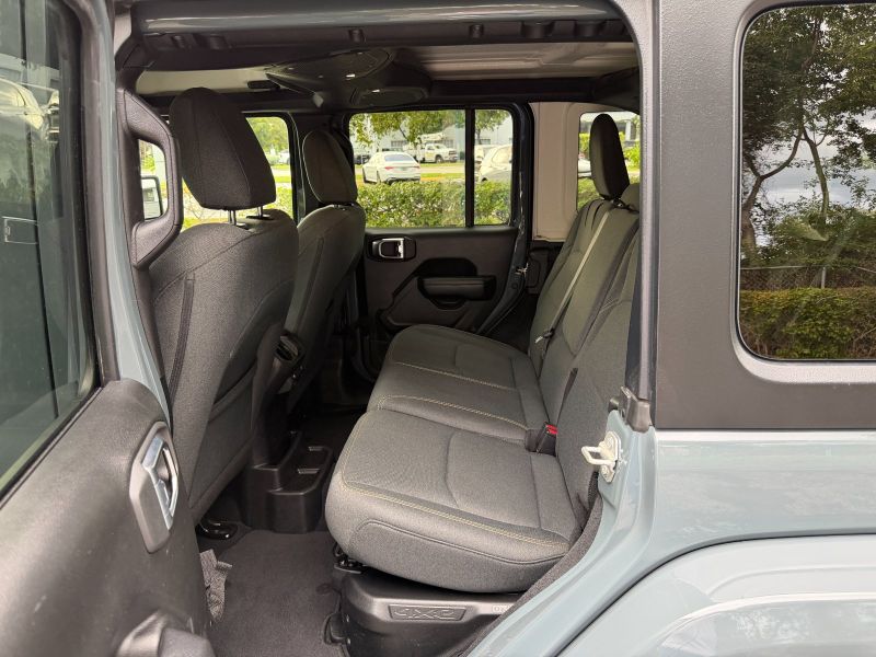 Jeep Wrangler pic #6299