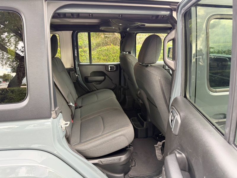 Jeep Wrangler pic #6301