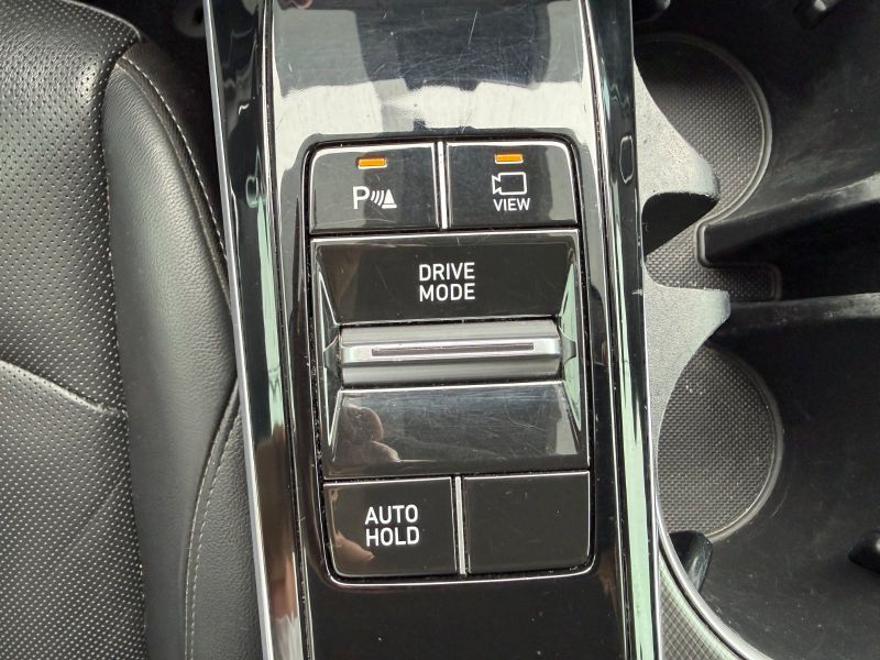 Hyundai Sonata Hybrid pic #6524