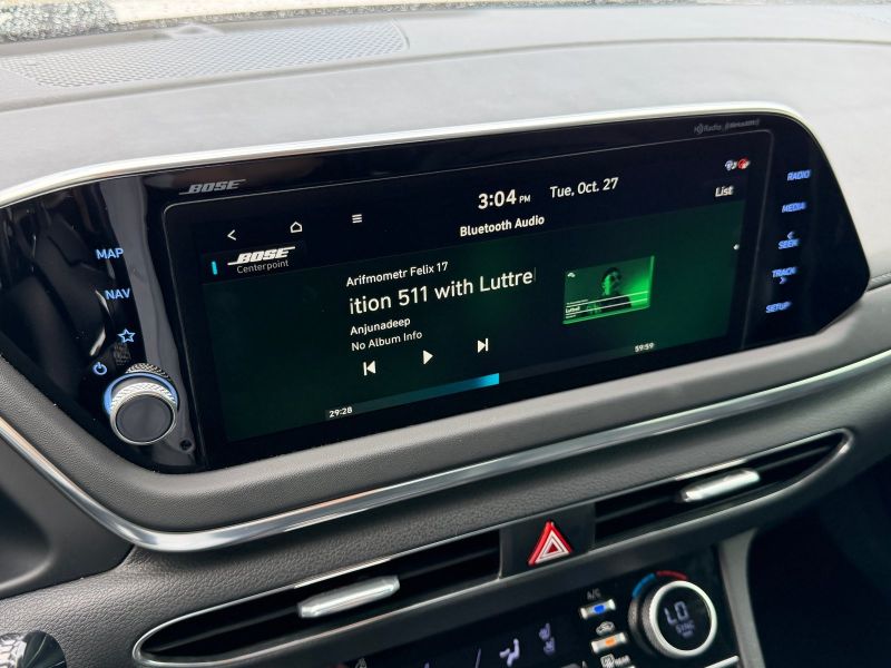 Hyundai Sonata Hybrid pic #6535