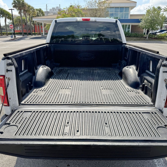 rent a pickup truck in Miami